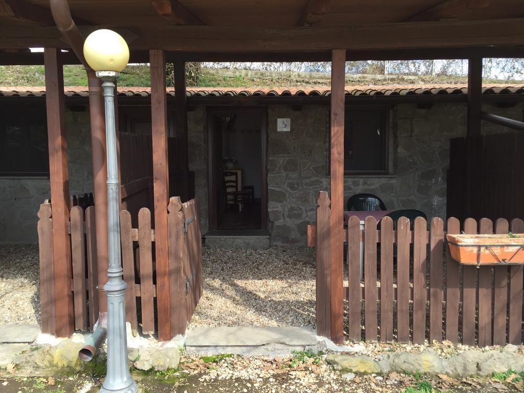 Agriturismo Monte Due Torri Дженцано-ді-Рома Екстер'єр фото
