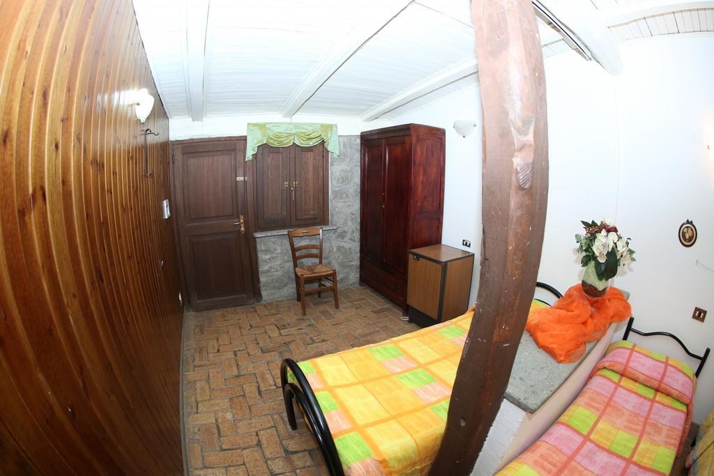 Agriturismo Monte Due Torri Дженцано-ді-Рома Екстер'єр фото